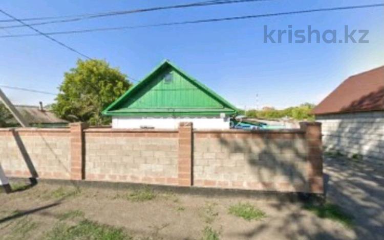 Отдельный дом · 3 комнаты · 65 м² · 16 сот., Школьная 63 — 4 школа за 25 млн ₸ в Акколе — фото 7