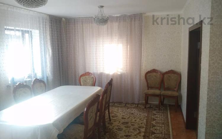 Отдельный дом • 6 комнат • 200 м² • 6 сот., мкр Тастыбулак за 95 млн 〒 в Алматы, Наурызбайский р-н — фото 2
