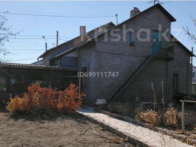 Отдельный дом · 8 комнат · 200 м² · 12 сот., Переулок Ахметжана Сармантайулы 20 за 57 млн 〒 в Балхаше