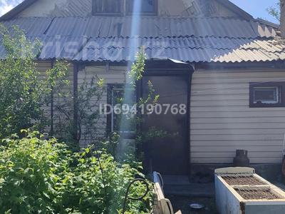 Отдельный дом · 3 комнаты · 52.6 м² · 2.04 сот., Лизы Чайкиной 59/2 — Дороги за 14 млн 〒 в Караганде, Алихана Бокейханова р-н