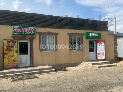 Дүкендер мен бутиктер · 50 м², бағасы: 200 000 ₸ в Атырау, мкр Жулдыз-2