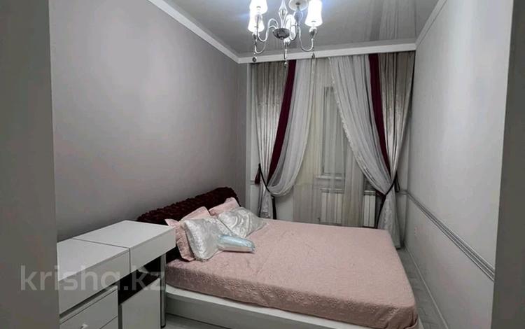 2-комнатная квартира · 70 м² · 7/17 этаж, Кунаева 91 за 250 000 ₸ в Шымкенте, Аль-Фарабийский р-н — фото 2