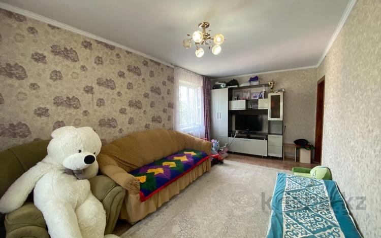 2-бөлмелі пәтер · 43.5 м² · 5/5 қабат, Микр. 410 квартал, бағасы: 14.5 млн ₸ в Семее — фото 3