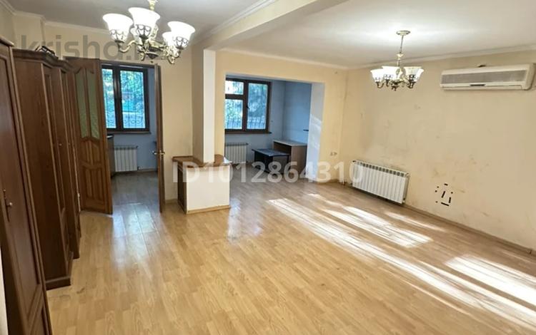 3-бөлмелі пәтер · 67 м² · 2/5 қабат, Кунаева 31 — Кунаева Иляева, бағасы: 35 млн ₸ в Шымкенте, Аль-Фарабийский р-н — фото 2