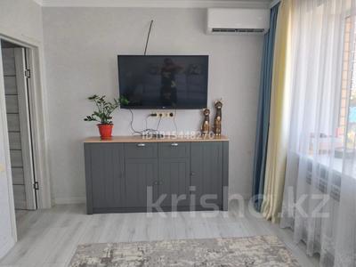 2-комнатная квартира · 57 м² · 5/9 этаж, Абая 244 за 27 млн ₸ в Уральске