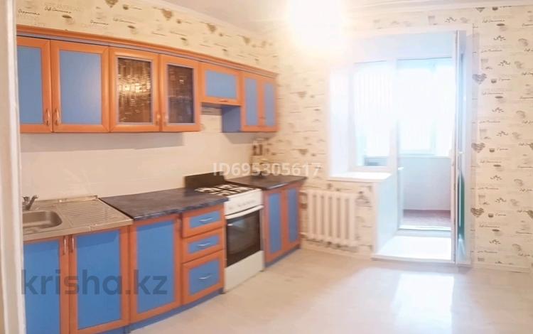 2-комнатная квартира · 50 м² · 5/5 этаж, Назарбаева 327 — Рынок Салем, 19мкрн, КШГ, ДБ Северный за 16.5 млн 〒 в Петропавловске — фото 2