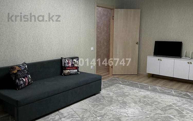 3-бөлмелі пәтер · 90 м² · 5/9 қабат, Береке шағын ауданы 57, бағасы: 25 000 ₸ в Костанае, Микрорайон Береке — фото 2