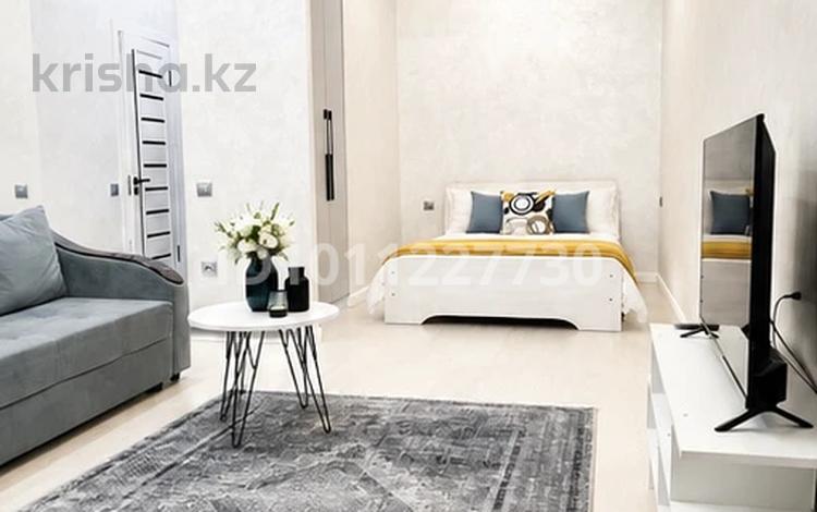 1-бөлмелі пәтер · 40 м² · 17/17 қабат, Утепова 20 — Розыбакиева Утепова, бағасы: 17 990 ₸ в Алматы, Бостандыкский р-н — фото 8