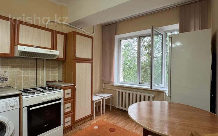 2-комнатная квартира · 56 м² · 4/9 этаж, мкр Самал-1 1 за 350 000 ₸ в Алматы, Медеуский р-н — фото 8
