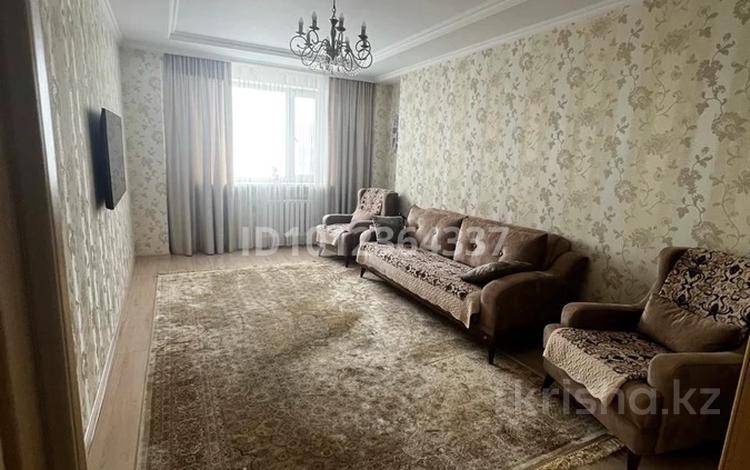 3-бөлмелі пәтер · 81 м² · 8/10 қабат, Рыскулбекова 16, бағасы: 37 млн ₸ в Астане, Алматы р-н — фото 2