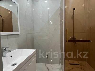 2-бөлмелі пәтер · 70 м² · 3/9 қабат, Алтын орда ш/а., бағасы: 33 млн ₸ в Актобе, мкр. Алтын орда