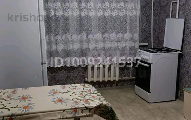 1-бөлмелі пәтер · 36 м² · 4/5 қабат, мкр Шанхай 55а — Напротив 26 школы, бағасы: 90 000 ₸ в Актобе — фото 2