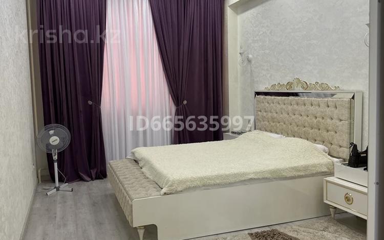 3-комнатная квартира · 126.8 м² · 10/14 этаж, 17-й мкр 7 за 61 млн ₸ в Актау — фото 13