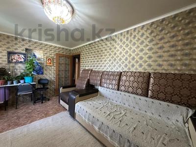 3-комнатная квартира · 60.7 м² · 1/2 этаж, Квартал В за 24 млн 〒 в Семее