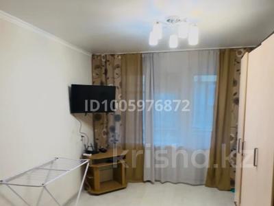1-комнатная квартира · 30 м² · 3/5 этаж, мкр 5, Абулхаир хана 61/2 за 9 000 〒 в Актобе