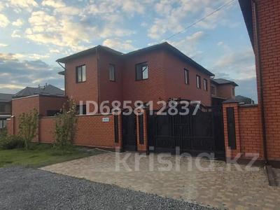 Отдельный дом · 7 комнат · 320 м², Нуржанова 20 — Алабяна за 1 млн 〒 в Актобе