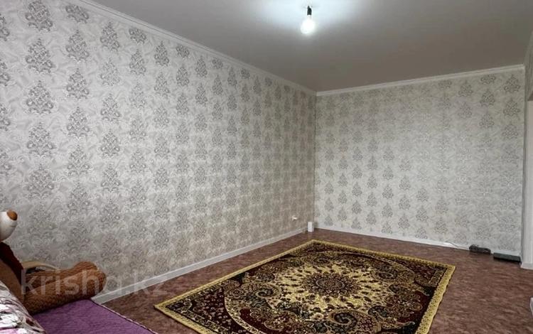 2-бөлмелі пәтер · 57 м² · 9/9 қабат, Нур Актобе, 4 микрорайон, бағасы: 13.5 млн ₸ — фото 13