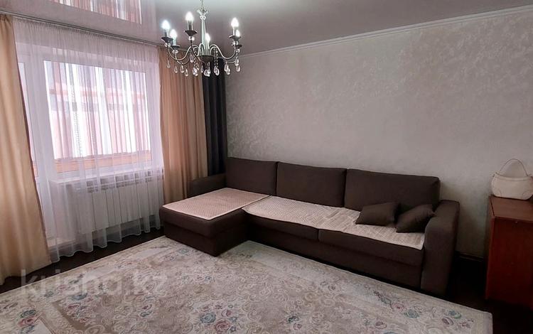 2-комнатная квартира, 53 м², Степной 1 4/34 за 21.5 млн 〒 в Караганде, Казыбек би р-н — фото 2
