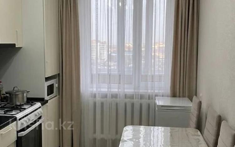 3-комнатная квартира · 70 м² · 10/10 этаж, 8 микрорайон за 25.5 млн ₸ в Костанае — фото 2