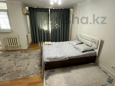 1-бөлмелі пәтер, 38 м², 1/9 қабат тәулік бойы, мкр Нурсат 47, бағасы: 10 000 〒 в Шымкенте, Каратауский р-н