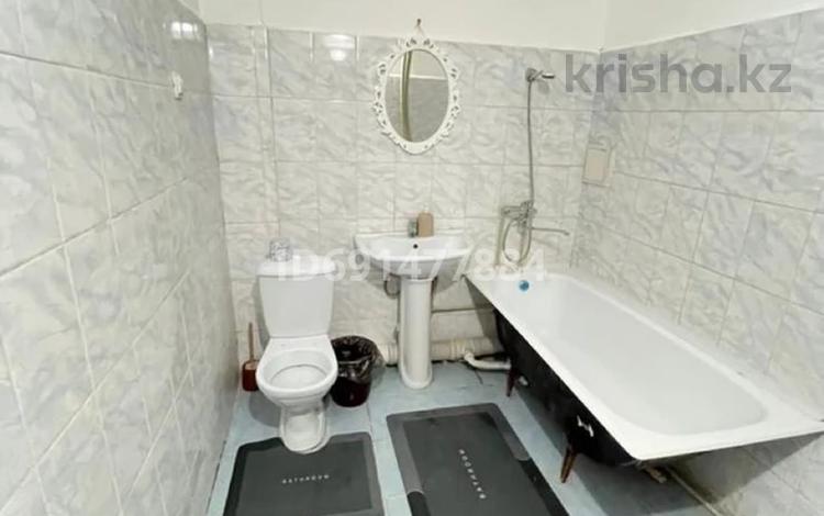 1-комнатная квартира · 38 м² · 1/9 этаж, мкр Нурсат 47 за 10 000 ₸ в Шымкенте, Каратауский р-н — фото 17