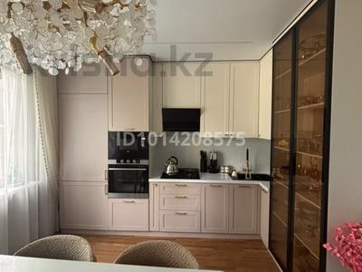 3-бөлмелі пәтер · 103 м² · 2/9 қабат, Ақсай-1А ш/а., Мкр. Аксай 21, бағасы: 66 млн ₸ в Алматы, Ауэзовский р-н