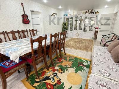 Отдельный дом · 23 комнаты · 730.5 м² · 10 сот., Байсеитова 108 за 92 млн 〒 в Астане, Сарыарка р-н