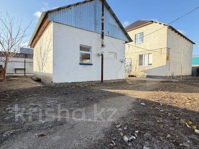 Отдельный дом · 4 комнаты · 161 м² · 4 сот., Таксай 10 за 29.5 млн 〒 в Уральске