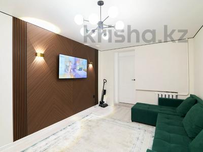 4-комнатная квартира, 65 м², 1/5 этаж, Жанибек Тархана 5/1 за 22 млн 〒 в Астане, р-н Байконур