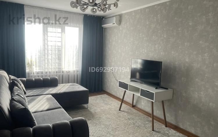 4-комнатная квартира, 82 м², 5/5 этаж, мкр Айнабулак-3 117