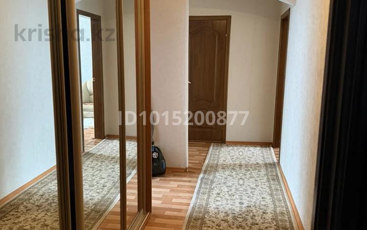 2-бөлмелі пәтер · 52 м² · 3/9 қабат, 5 микрорайон 14, бағасы: 200 000 ₸ в Аксае — фото 2