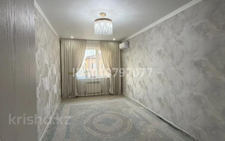2-бөлмелі пәтер · 48 м² · 3/3 қабат, Акымбеков 1/31 — Құралай тойхананың артында, бағасы: 13 млн ₸ в Арыси — фото 2