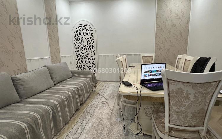 Жеке үй · 5 бөлме · 100 м² · 6 жүзд., Нурпейсова 5 а, бағасы: 65 млн ₸ в Алматы, Алатауский р-н — фото 53