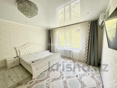 1-бөлмелі пәтер · 52 м² · 1/4 қабат, мкр Кунаева, Айталиева 11/2 — Жамбыла, бағасы: 12 000 〒 в Уральске