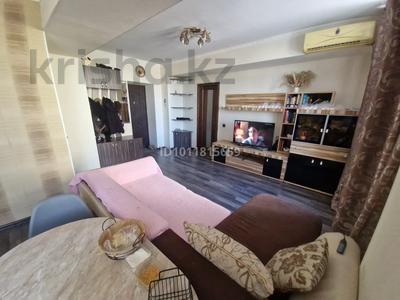 2-комнатная квартира · 48 м² · 2/3 этаж, Просп. Азаттык 72 за 13 млн ₸ в Атырау, мкр Авангард-2