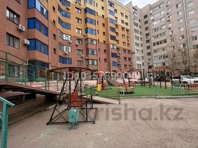 1-комнатная квартира · 50 м² · 8/9 этаж, мкр 5 78 — Алия/молдагулова -тлепбергенова за 11 000 ₸ в Актобе