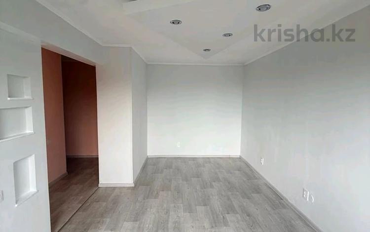 1-бөлмелі пәтер · 32 м² · 5/5 қабат, Казахстан 81, бағасы: 12 млн ₸ в Усть-Каменогорске — фото 2