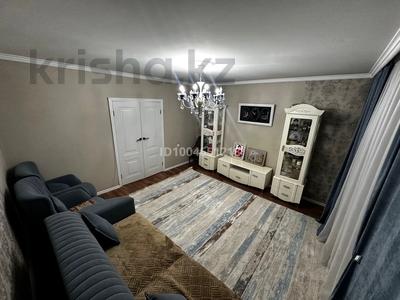 4-бөлмелі пәтер · 86 м² · 8/9 қабат, Ауэзова 42 — ТЦ Мереке, бағасы: 36.2 млн ₸ в Семее