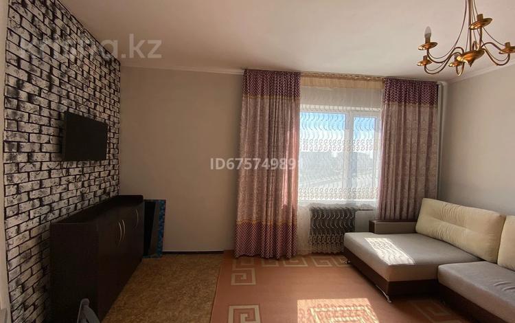 1-комнатная квартира, 38 м², 5/9 этаж, 6микрорайон за 14 млн 〒 в Талдыкоргане — фото 2
