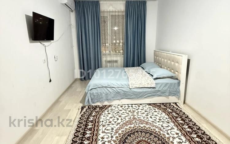 1-комнатная квартира · 40 м² · 2/7 этаж, 11-я 14/2 за 10 000 ₸ в Туркестане — фото 2