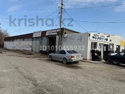 Жқб, автосервистер мен көлік жуу · 395.25 м², бағасы: 65 млн ₸ в Жанатасе