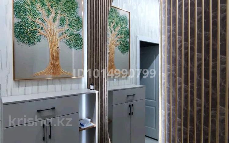 1-бөлмелі пәтер · 40 м² · 6/6 қабат, Микрорайон 19а 23, 24, бағасы: 12.5 млн ₸ в Актау, 19А мкр — фото 2