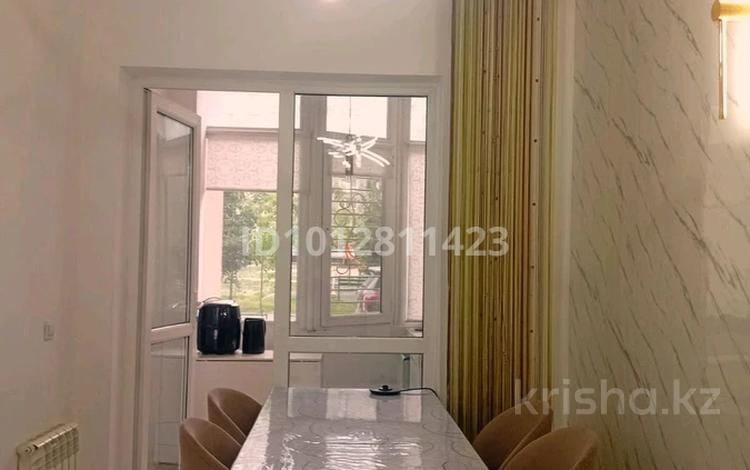 2-бөлмелі пәтер · 63.9 м² · 1/9 қабат, мкр Аккент 36, бағасы: 34.2 млн ₸ в Алматы, Алатауский р-н — фото 2