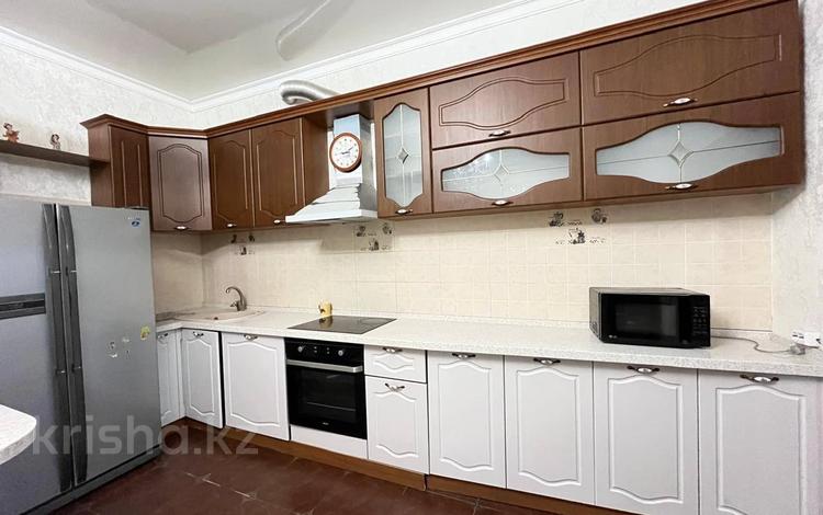 3-комнатная квартира · 89 м² · 6/12 этаж, Сарайшык 34 — Акмешит за 320 000 ₸ в Астане, Есильский р-н — фото 2