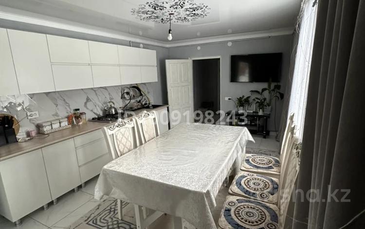 Жеке үй · 3 бөлме · 100 м² · 10 сот., мкр Бектобе айшырақ14, бағасы: 18 млн ₸ в Таразе — фото 2
