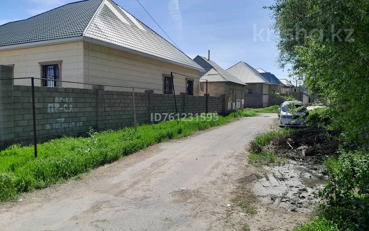 Отдельный дом · 2 комнаты · 60 м² · 8 сот., мкр Самал-3, Самал-3 ш/а. Есқараев 1/1 — Алматы трассасымен Есқараев көш қиылысы за 35 млн 〒 в Шымкенте, Абайский р-н — фото 2