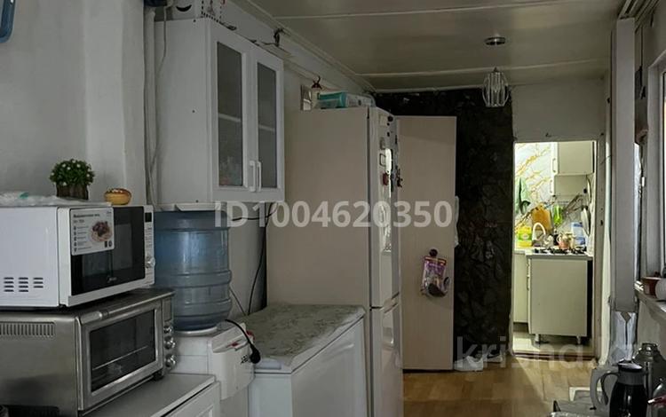 Отдельный дом · 4 комнаты · 80 м² · 6 сот., Темиртекулы 7 — Склеена за 10 млн 〒 в Талдыкоргане — фото 2