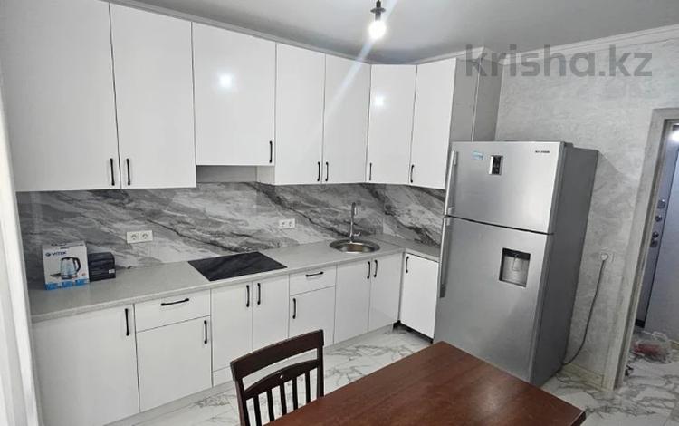 2-бөлмелі пәтер · 60 м² · 3/12 қабат, Шұғыла ш/а. 139/14, бағасы: 41 млн ₸ в Алматы, Наурызбайский р-н — фото 9