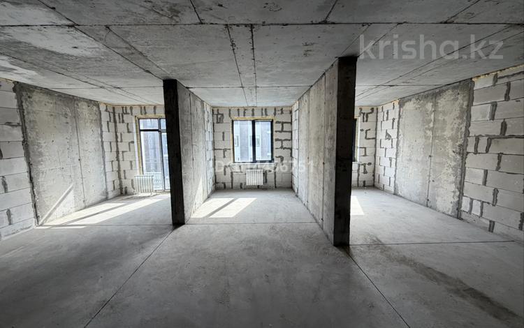 2-комнатная квартира · 63.8 м² · 5/6 этаж, мкр Кайрат за 33.8 млн ₸ в Алматы, Турксибский р-н — фото 10