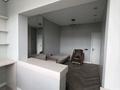 4-комнатная квартира · 100 м² · 7/9 этаж, мкр Аксай-1 18 за 450 000 ₸ в Алматы, Ауэзовский р-н — фото 4